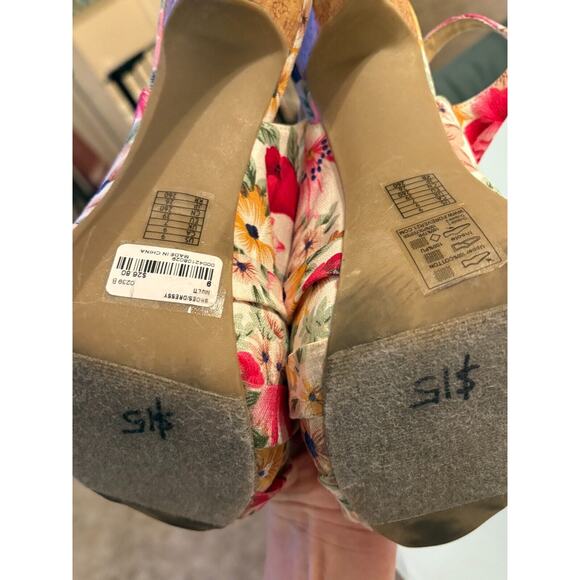 Forever 21 Canvas Floral Peep Toe Platform Cork Heels Size 9 - Picture 7 of 10